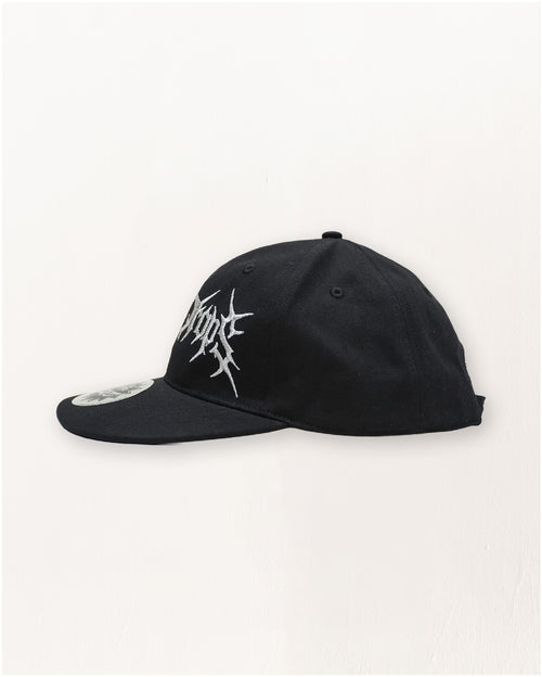 METAL LOGO EMBROIDERY CAP