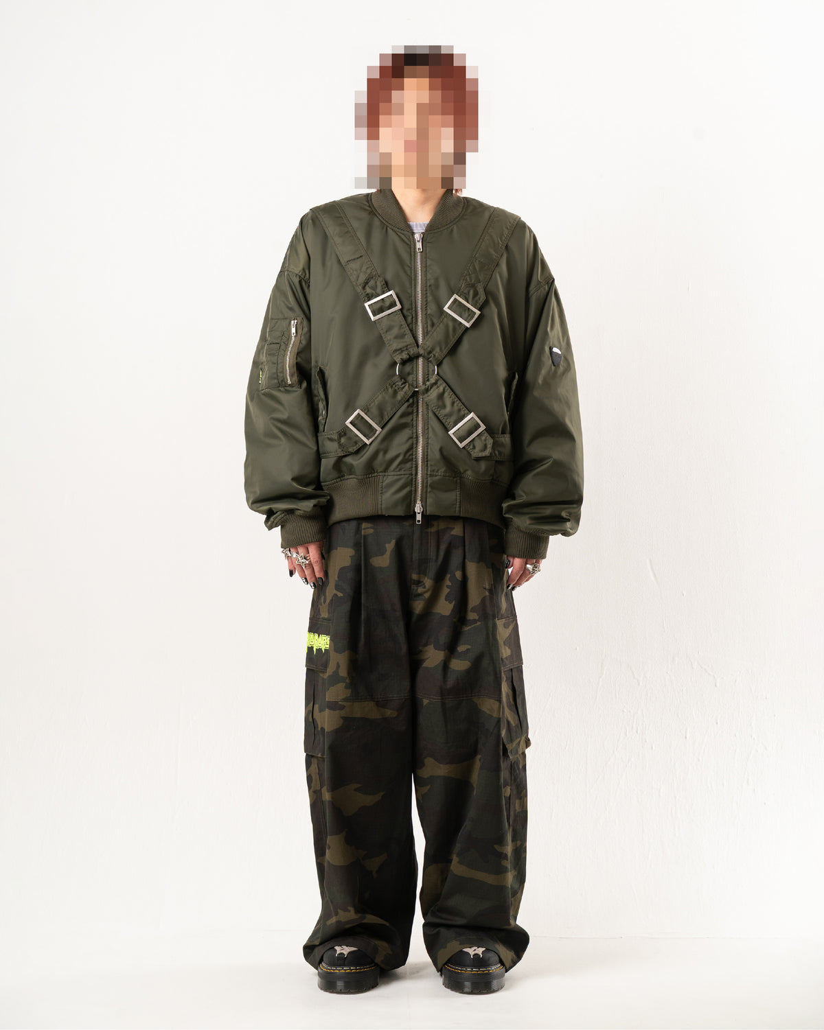 BOMBER JACKET