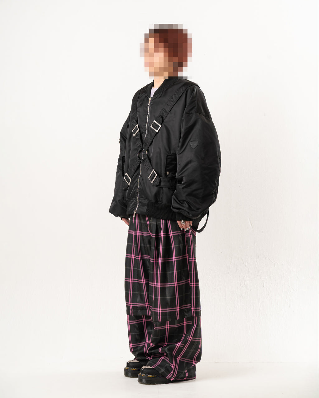BOMBER JACKET