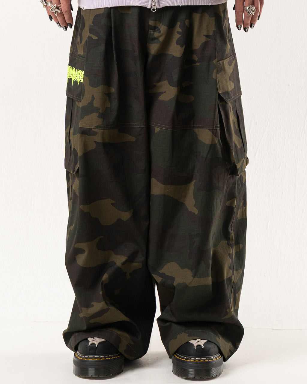 WIDE CARGO PANTS