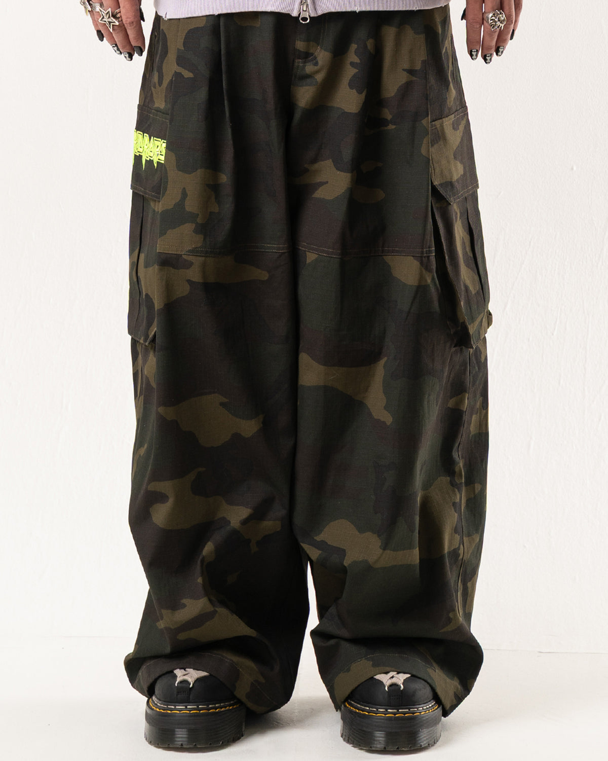 WIDE CARGO PANTS